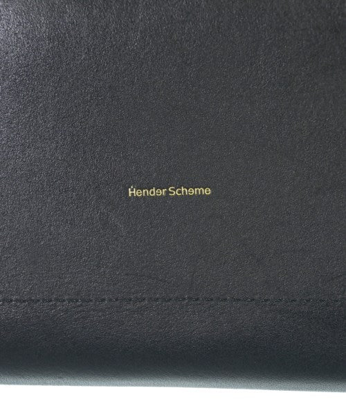 Hender Scheme กระเป๋าสะพาย