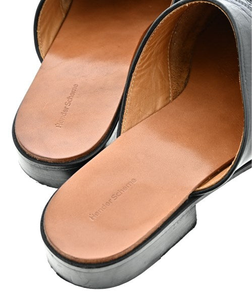 Hender Scheme รองเท้าแตะ