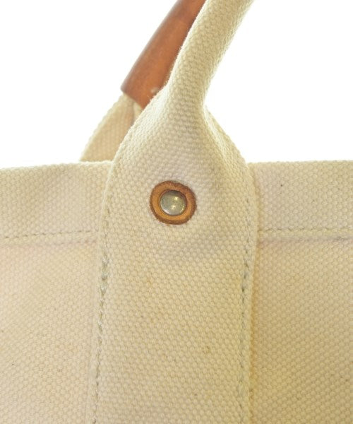 Hender Scheme กระเป๋าถือขนาดใหญ่
