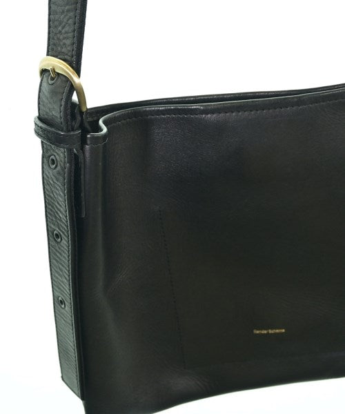 Hender Scheme กระเป๋าสะพาย