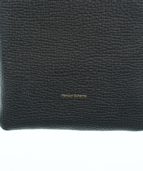 Hender Scheme กระเป๋าสะพาย