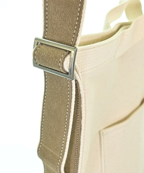 Hender Scheme กระเป๋าสะพาย
