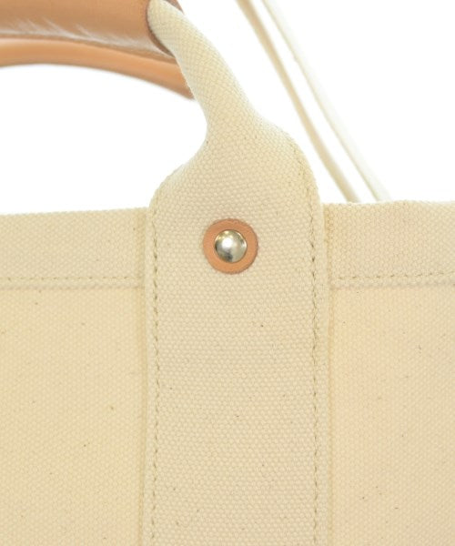 Hender Scheme กระเป๋าถือขนาดใหญ่