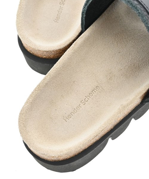 Hender Scheme รองเท้าแตะ