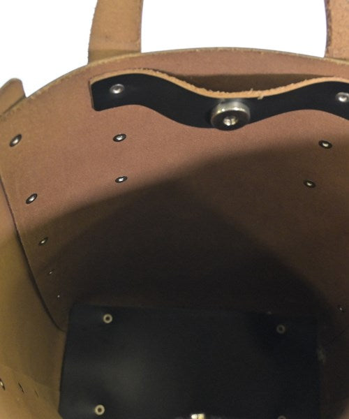 Hender Scheme กระเป๋าถือขนาดใหญ่