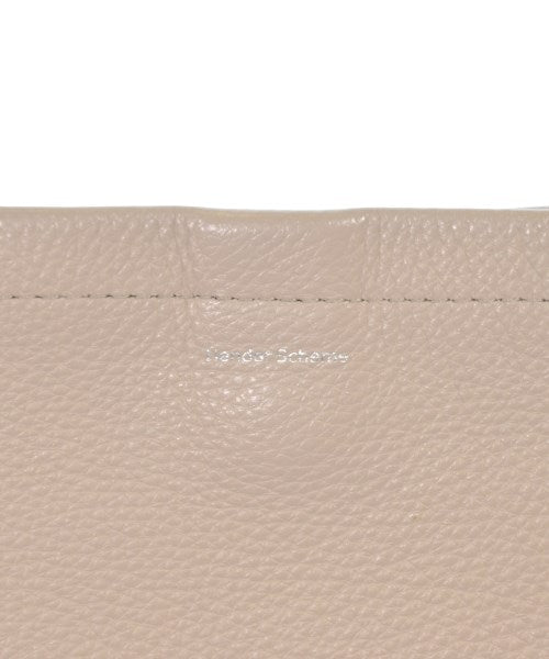 Hender Scheme กระเป๋าสะพาย