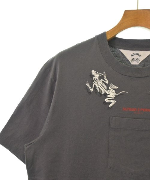 SUNSEA เสื้อยืด/เสื้อท็อปส์