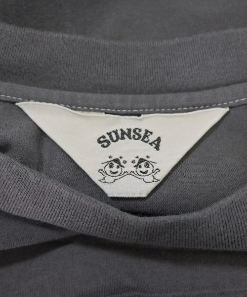 SUNSEA เสื้อยืด/เสื้อท็อปส์