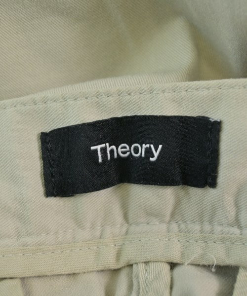 Theory กางเกง อื่น
