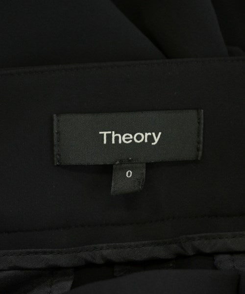 Theory กางเกง อื่น