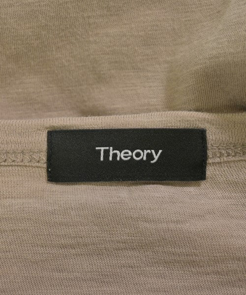 Theory เสื้อยืด/เสื้อท็อปส์
