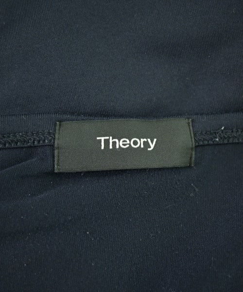Theory เสื้อยืด/เสื้อท็อปส์