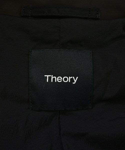 Theory แจ็คเก็ตเบลาส์ อื่น
