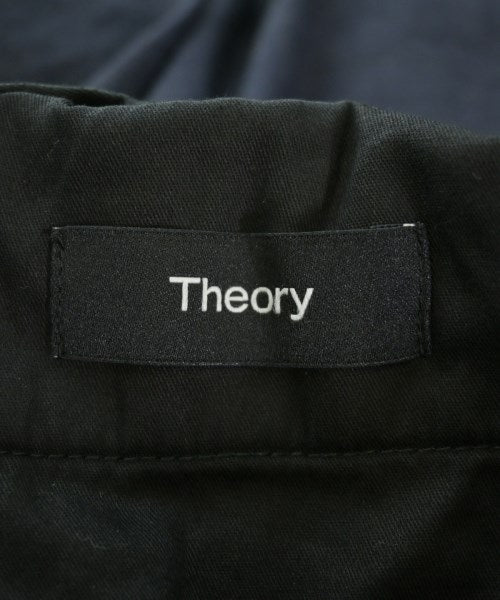 Theory กางเกง อื่น