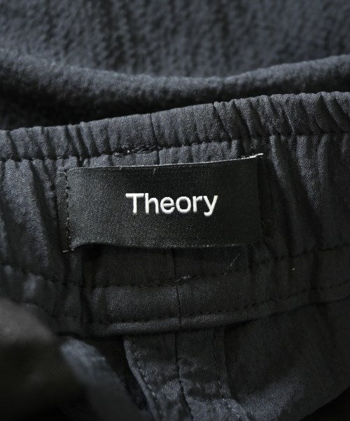 Theory กางเกง อื่น