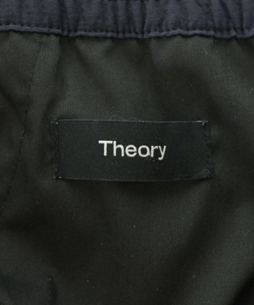 Theory กางเกง อื่น