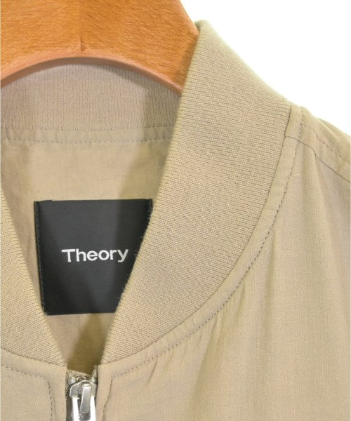 Theory แจ็คเก็ตเบลาส์ อื่น