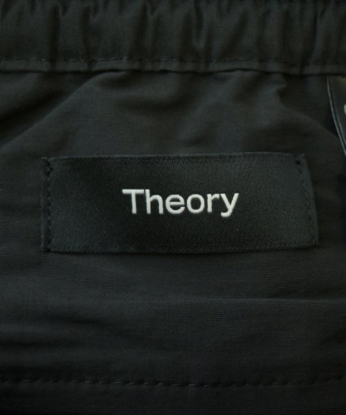 Theory กางเกง อื่น