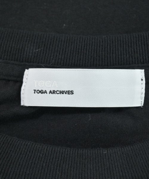 TOGA เสื้อยืด/เสื้อท็อปส์