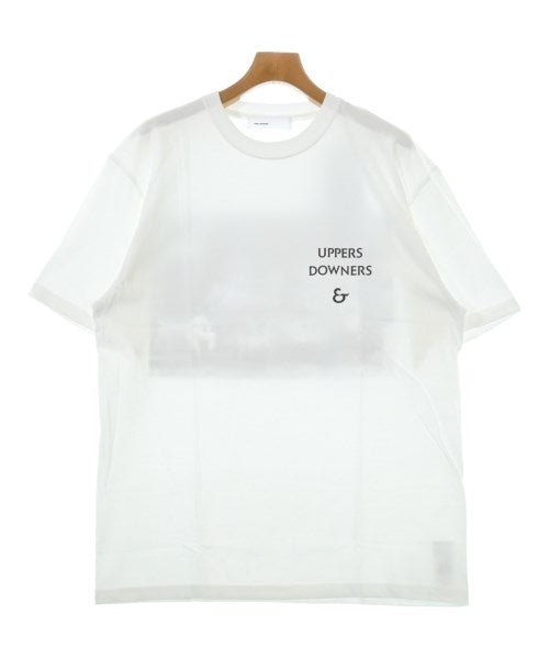 TOGA เสื้อยืด/เสื้อท็อปส์