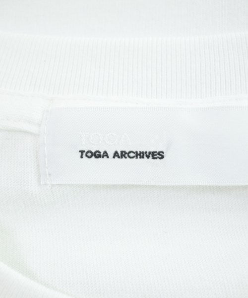 TOGA เสื้อยืด/เสื้อท็อปส์