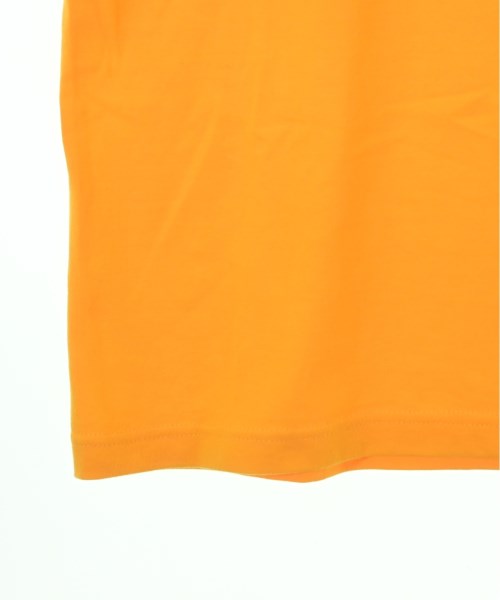 TOGA เสื้อยืด/เสื้อท็อปส์