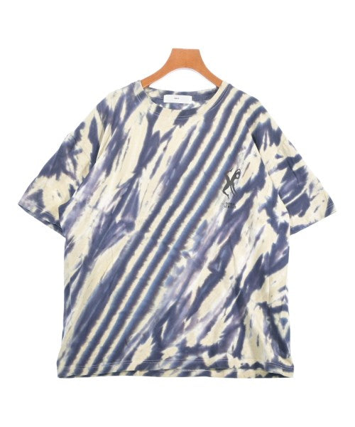 TOGA เสื้อยืด/เสื้อท็อปส์