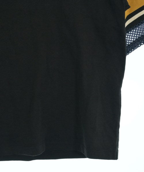 TOGA เสื้อยืด/เสื้อท็อปส์