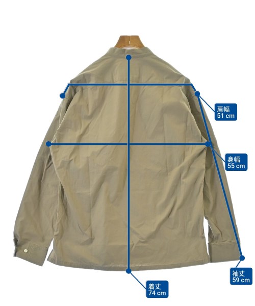 TOGA เสื้อยืด/เสื้อท็อปส์