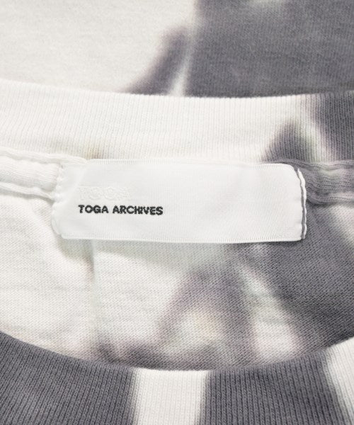 TOGA เสื้อยืด/เสื้อท็อปส์