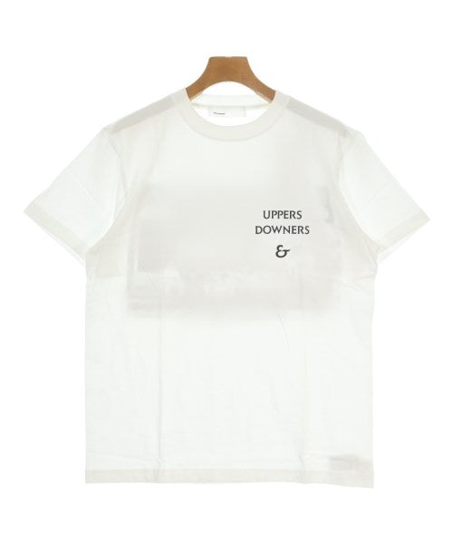 TOGA เสื้อยืด/เสื้อท็อปส์
