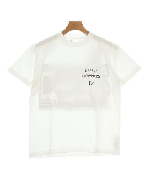TOGA เสื้อยืด/เสื้อท็อปส์