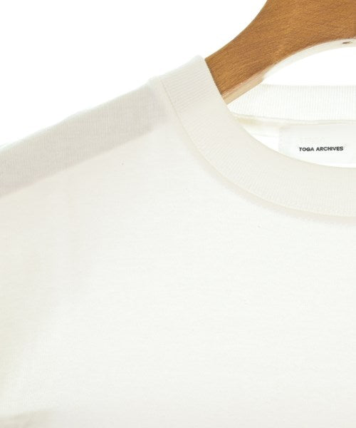 TOGA เสื้อยืด/เสื้อท็อปส์