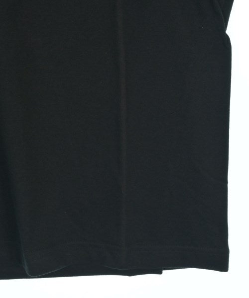 TOGA เสื้อยืด/เสื้อท็อปส์