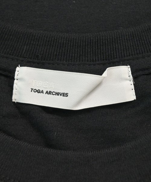 TOGA เสื้อยืด/เสื้อท็อปส์