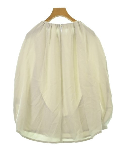 M･Fil เสื้อสตรี