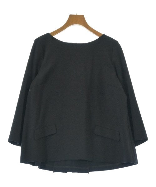 M･Fil เสื้อยืด/เสื้อท็อปส์