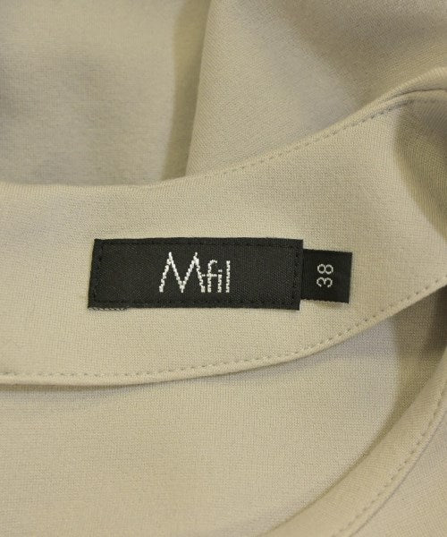 M･Fil เสื้อยืด/เสื้อท็อปส์