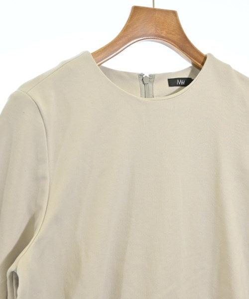 M･Fil เสื้อยืด/เสื้อท็อปส์