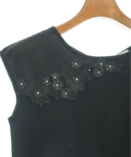 And Couture เสื้อแขนกุด