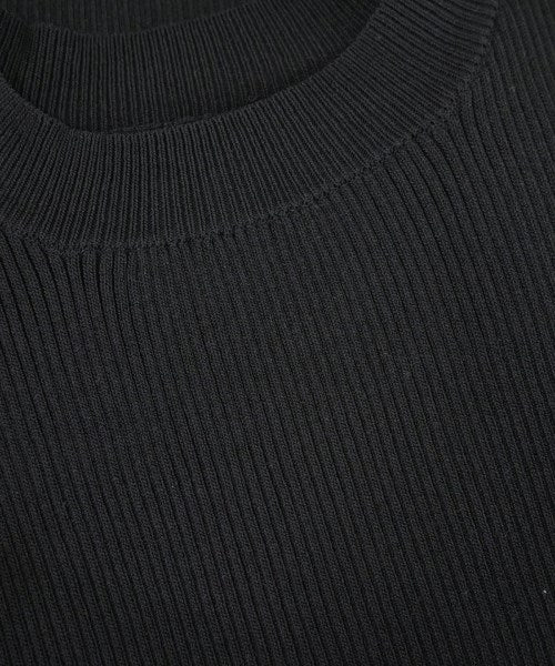 And Couture เสื้อแขนกุด