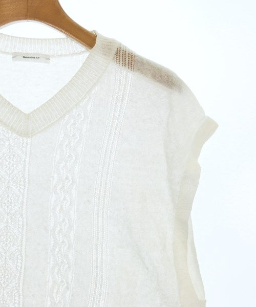 Gabardine K.T เสื้อกั๊ก