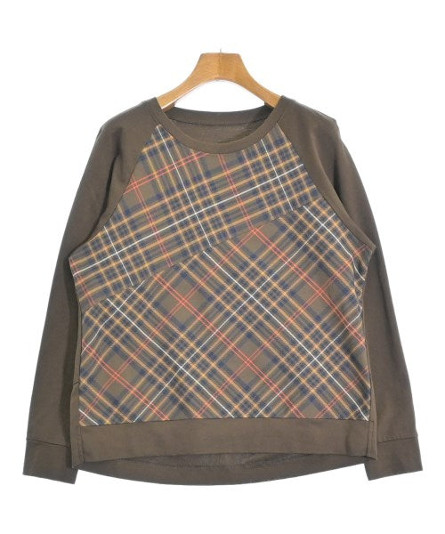 Gabardine K.T เสื้อยืด/เสื้อท็อปส์
