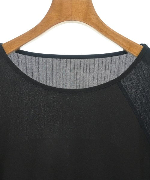 Gabardine K.T เสื้อยืด/เสื้อท็อปส์