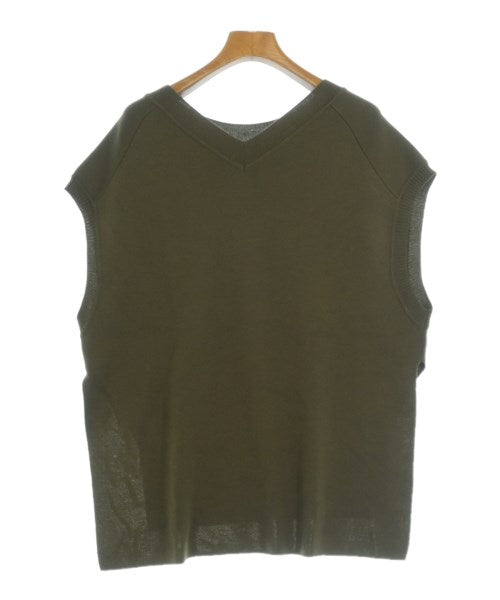 Gabardine K.T เสื้อแขนกุด