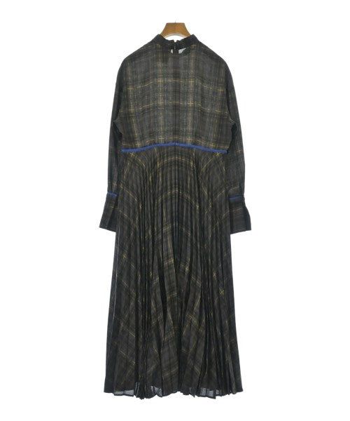 CLANE ชุดเดรส