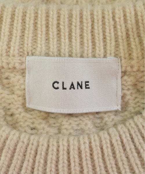 CLANE เสื้อแขนกุด