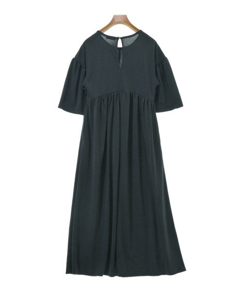 CLANE ชุดเดรส