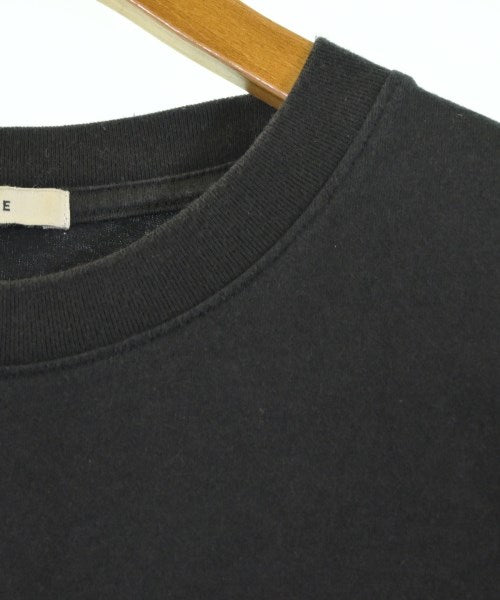 CLANE เสื้อยืด/เสื้อท็อปส์