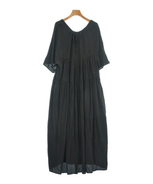 CLANE ชุดเดรส